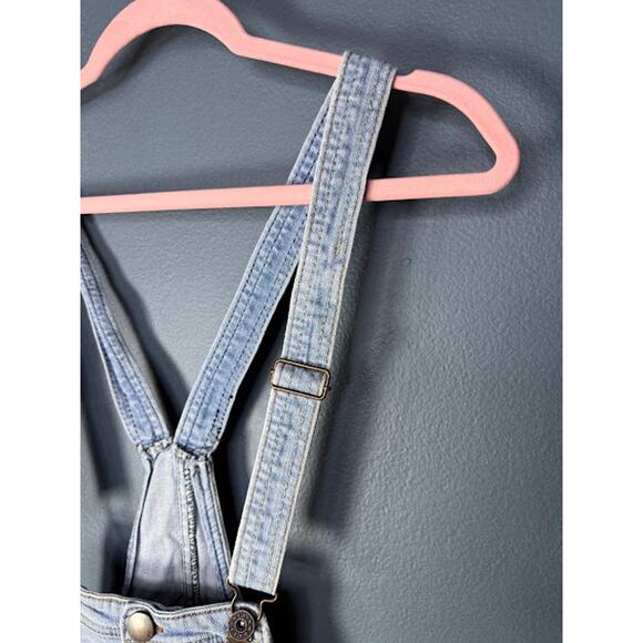 Tinseltown Jean Overalls Women's Size Small Light Wash Acid Wash Low Straps Y2K - Picture 5 of 11